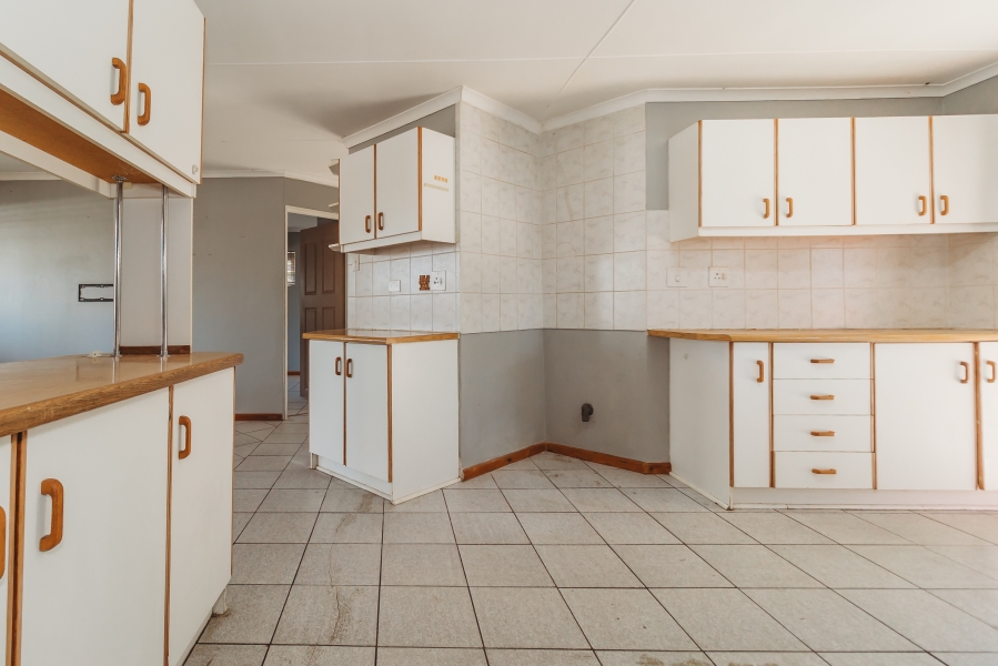 5 Bedroom Property for Sale in George South Western Cape